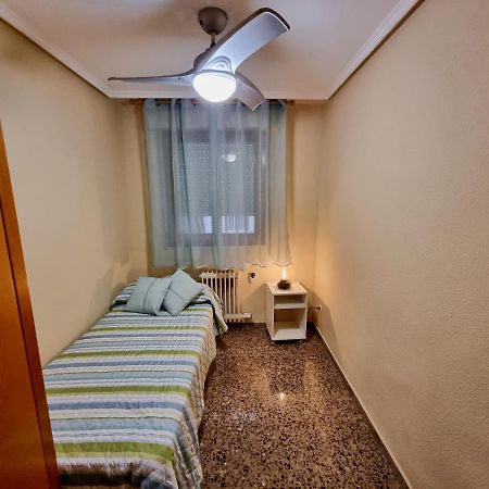 Apartamento Montse Zaragoza Bed and Breakfast Esterno foto