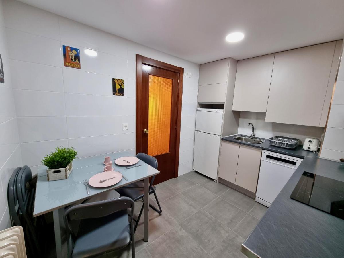 Apartamento Montse Zaragoza Bed and Breakfast Esterno foto