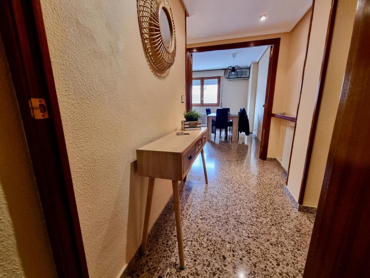 Apartamento Montse Zaragoza Bed and Breakfast Esterno foto